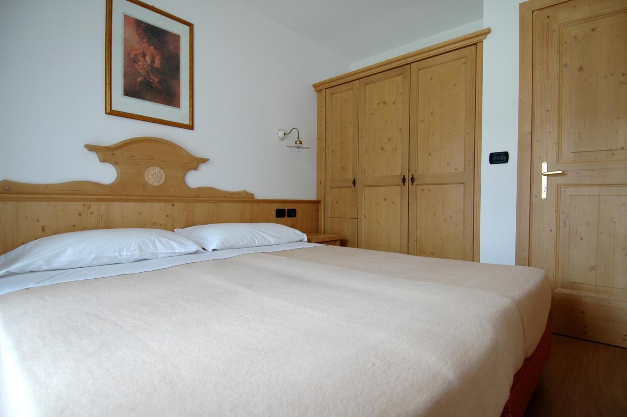 Residence Pez Gajard San Martino Di Castrozza Eksteriør bilde