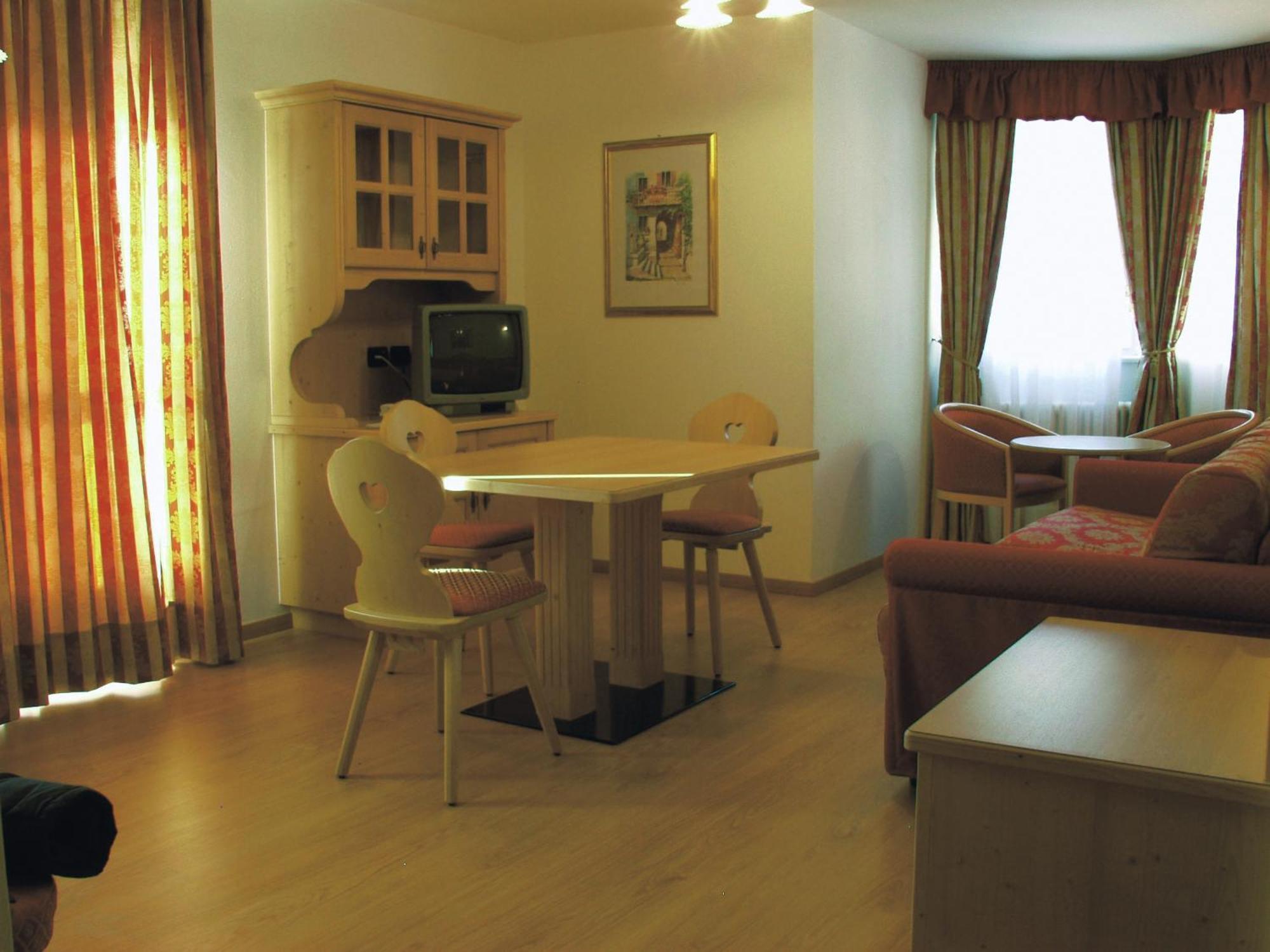 Residence Pez Gajard San Martino Di Castrozza Eksteriør bilde