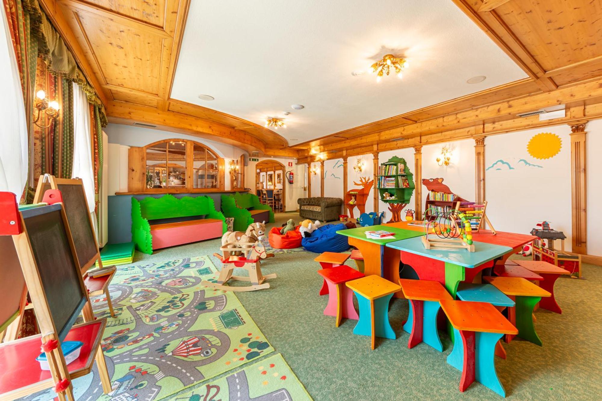 Residence Pez Gajard San Martino Di Castrozza Eksteriør bilde