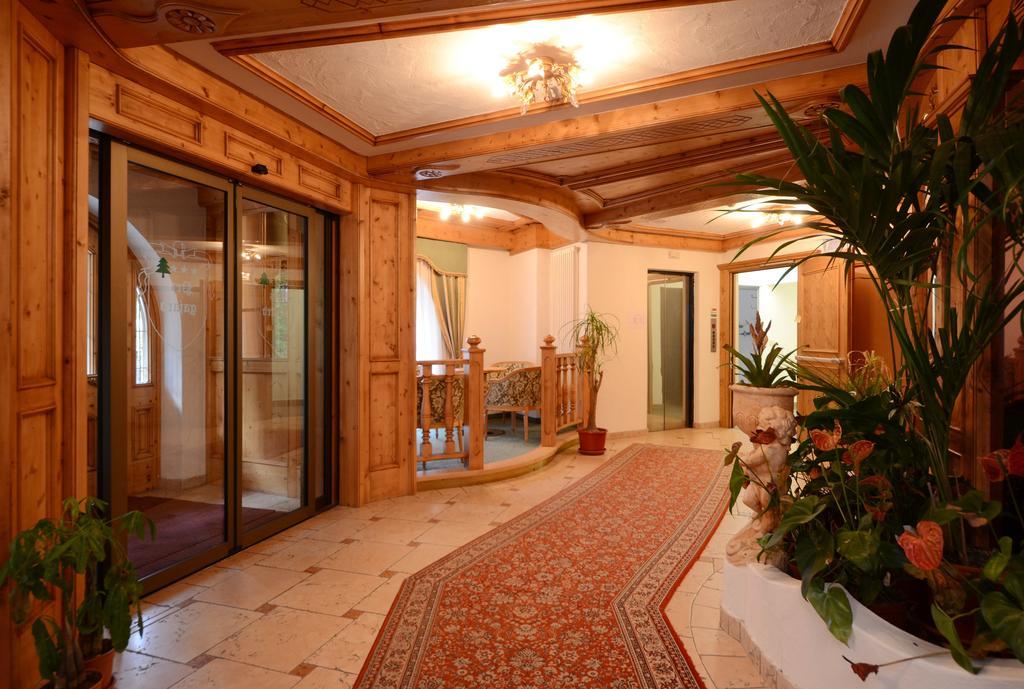Residence Pez Gajard San Martino Di Castrozza Eksteriør bilde